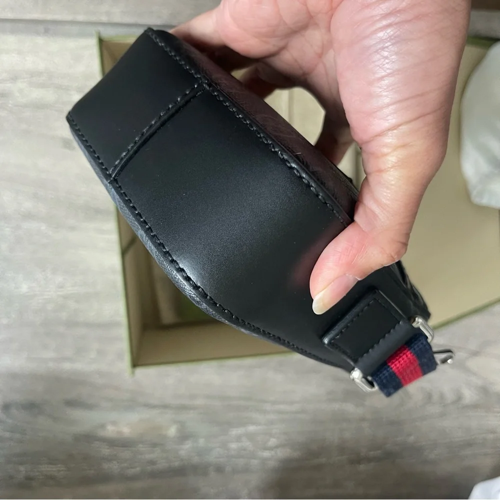Gucci Black and Red Messenger Bag